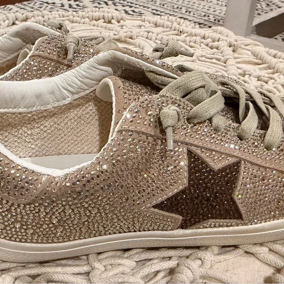 Vintage Havana Women's Splash Gold Sneaker Shoes Sz 7.5 - Picture 4 of 10